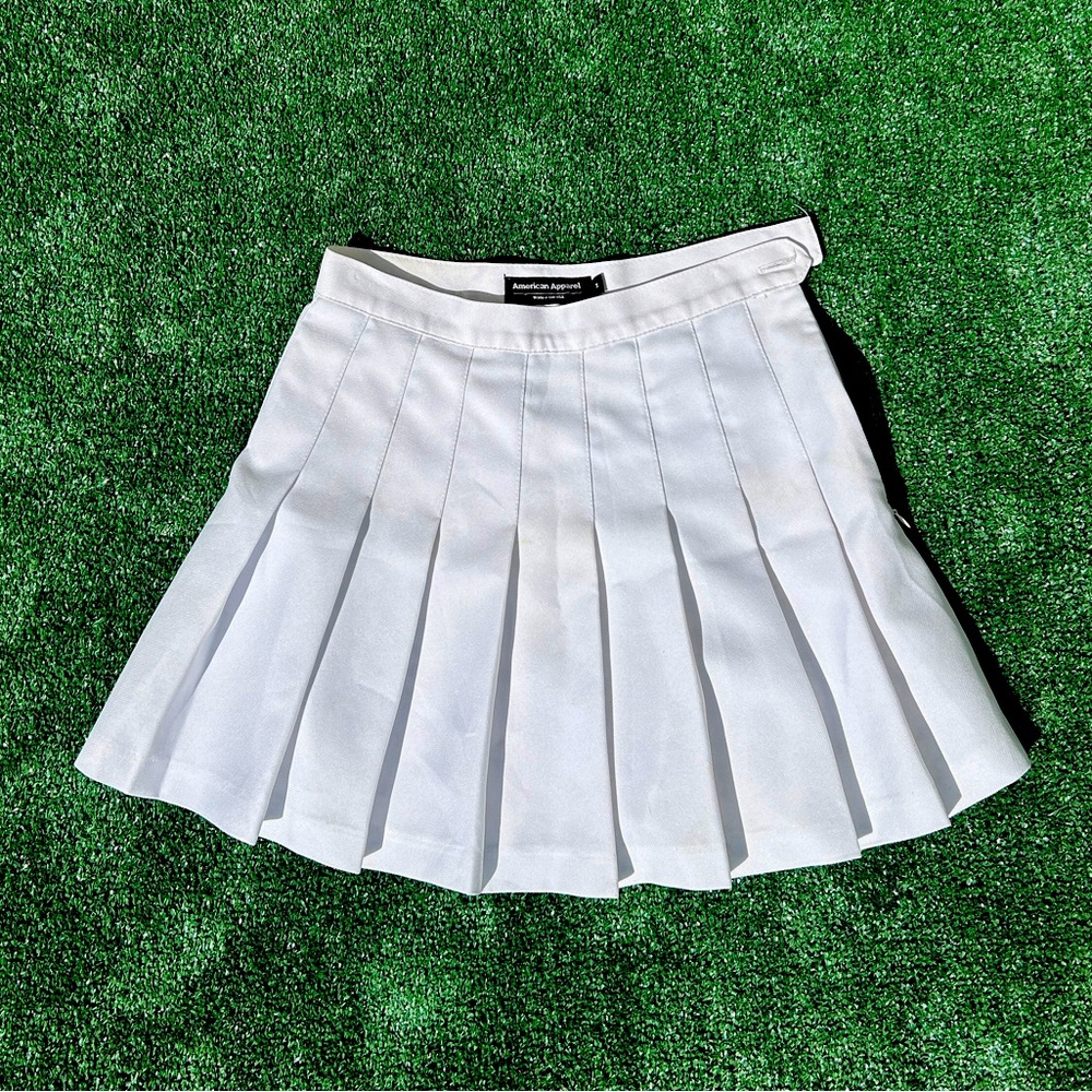 RARE AMERICAN APPAREL TENNIS SKIRT